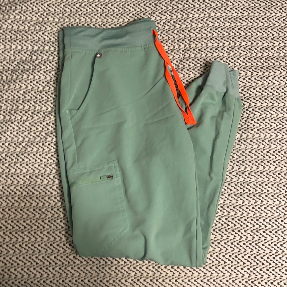 Figs jade joggers
